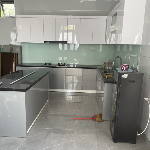 Tủ bếp giá rẻ 28