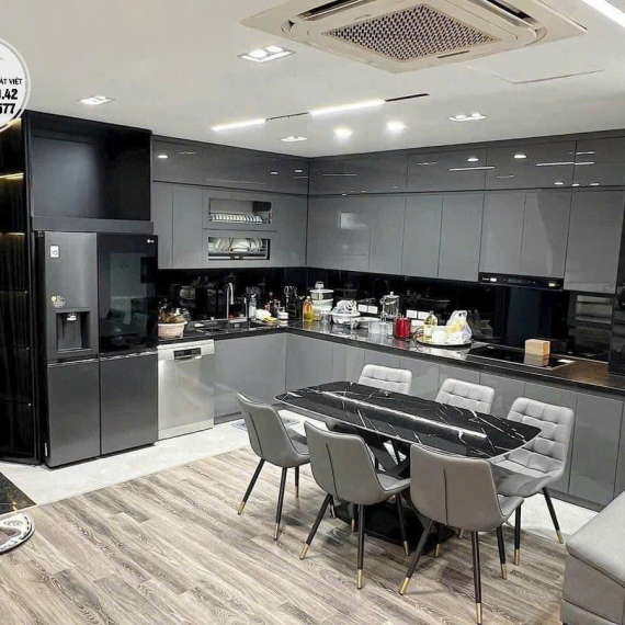 Tủ bếp Acrylic tráng gương