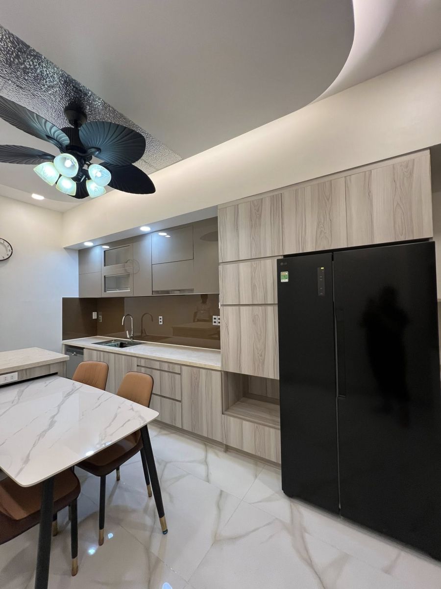 tủ bếp nhựa giả gỗ