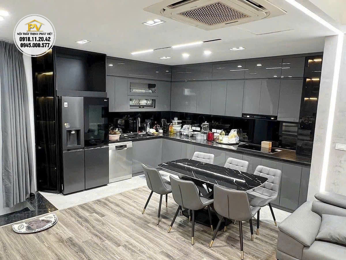 tủ bếp Acrylic tráng gương