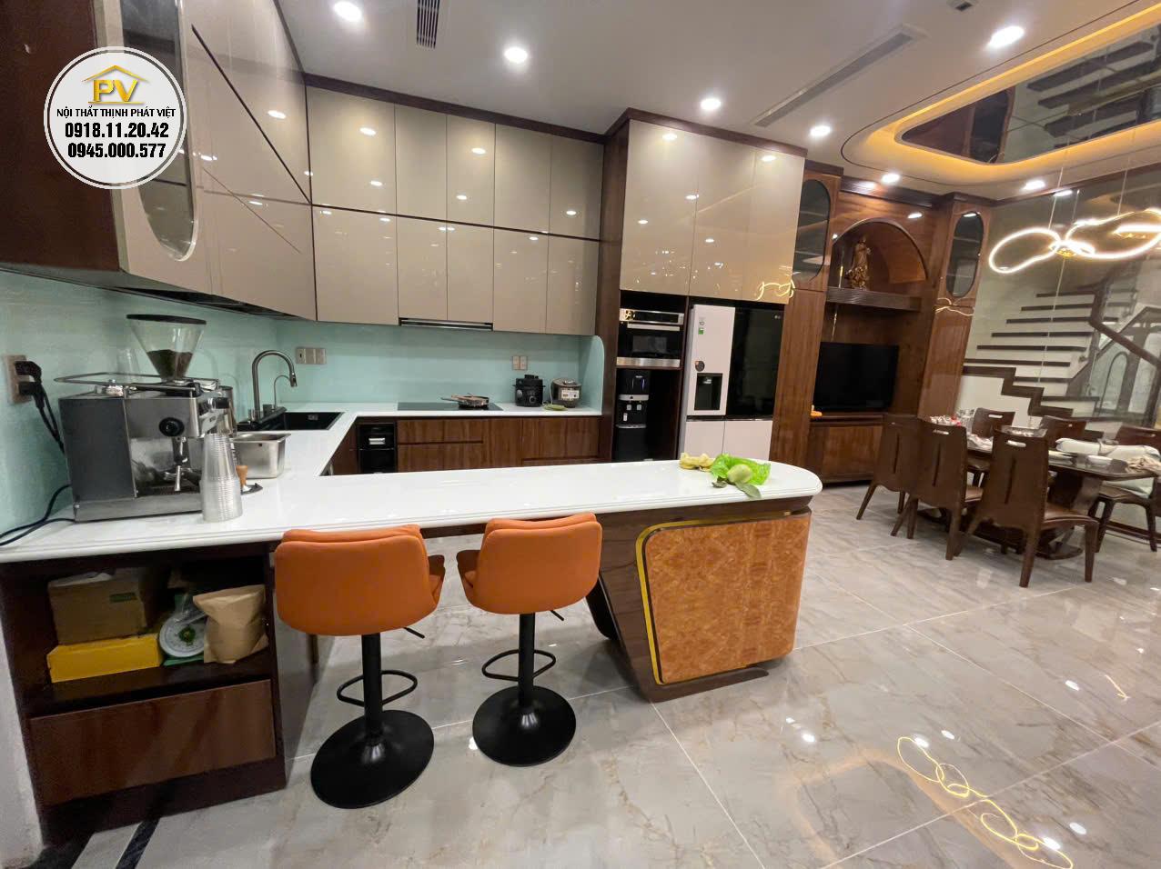 Tủ bếp nhôm kính
