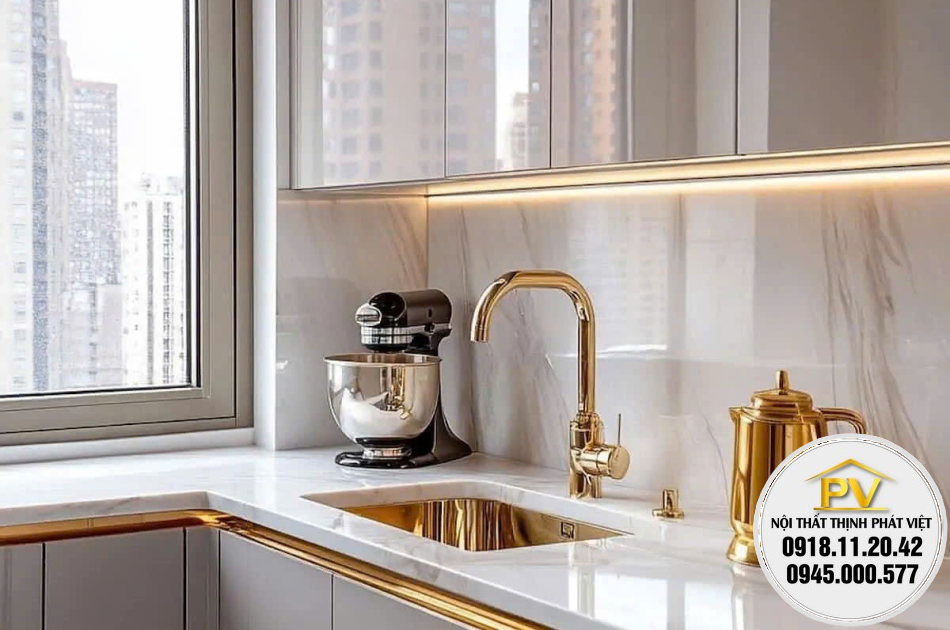 Tủ bếp Acrylic tráng gương